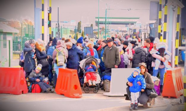 HELPING UKRAINIAN REFUGEES: AN EMERGENCY AND A PRINCIPLE